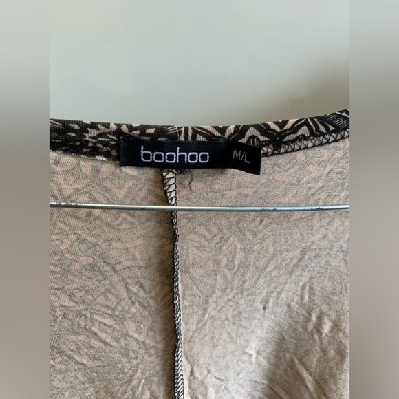 Black And Tan/ Beige Kimono - Picture 9 of 14